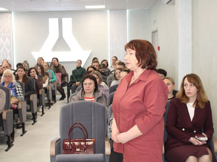 Генеральны дырэктар ААТ "Даламіт" правёў сустрэчу з работнікамі сацыяльнай сферы Рубы.