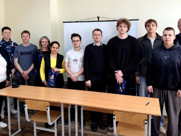 У ААТ «Даламіт» прайшоў анлайн-квіз «Мы адзіныя!».