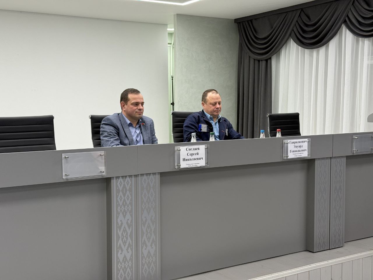 Сустрэча з моладдзю: адкрытая размова